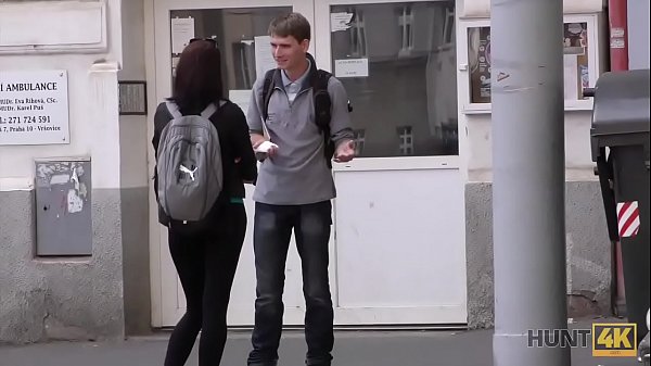 HUNT4K. Man pays attractive tourist cash for quickie at his place